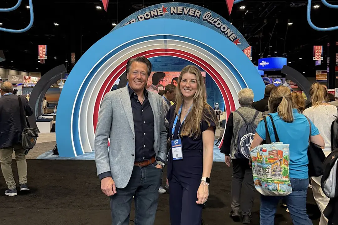Vincent van Leeuwen and Nikki van Beek at IPW 2025 USA travel trade